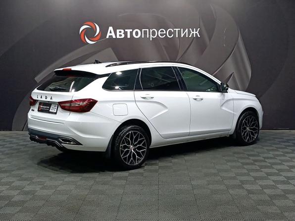 Lada (ВАЗ) Vesta I Рестайлинг (NG) с пробегом 2024 года, цена 1 320 000 рублей, 19066 км, универсал, Автокод Объявления