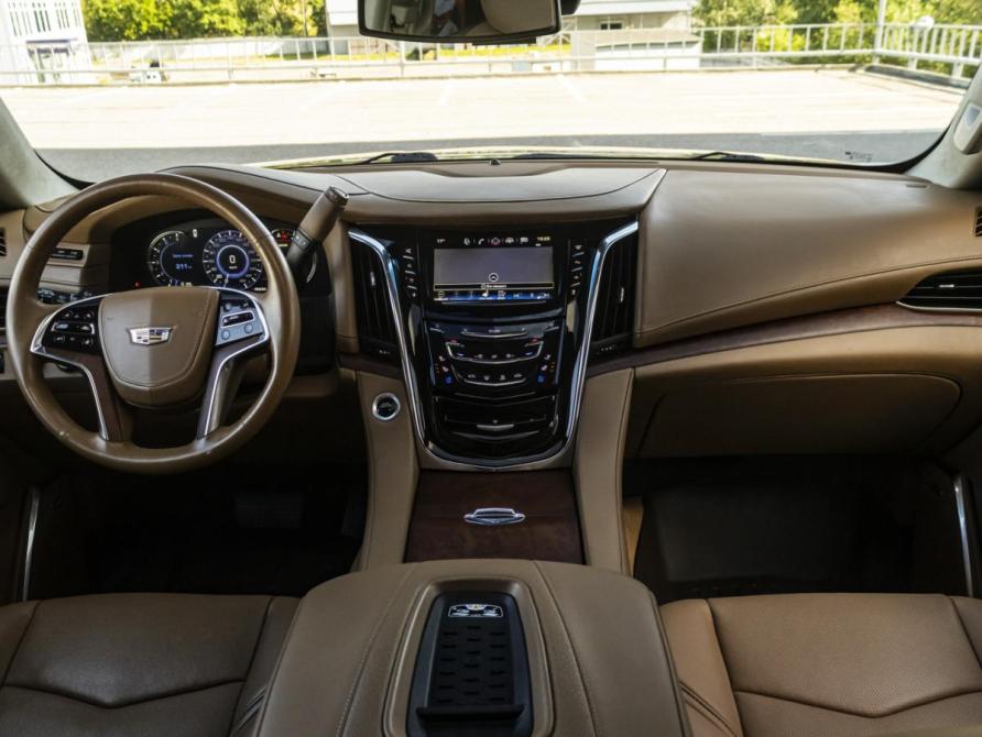 Cadillac Escalade IV Москва  - изображение 13