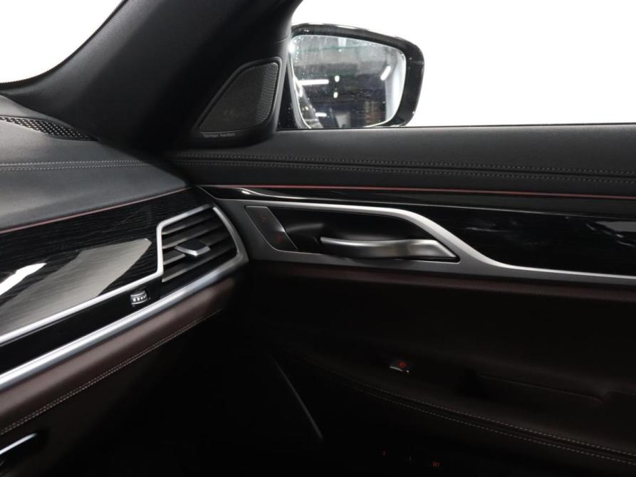 BMW 7 серии VI (G11/G12) Москва  - изображение 22