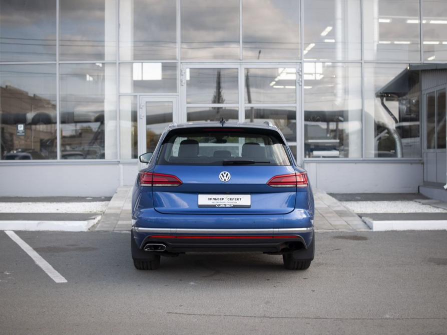 Volkswagen Touareg III Курган  - изображение 4