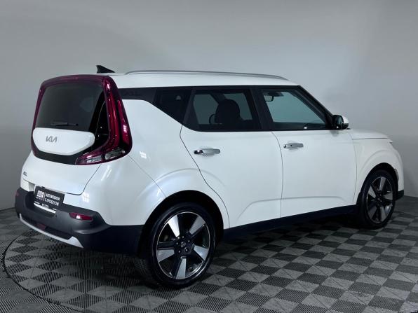 Kia Soul III с пробегом 2021 года, цена 1 797 000 рублей, 57112 км, хэтчбек, Автокод Объявления