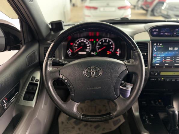 Toyota Land Cruiser Prado 120 Series Рестайлинг с пробегом 2008 года, цена 2 600 000 рублей, 304315 км, внедорожник, Автокод Объявления