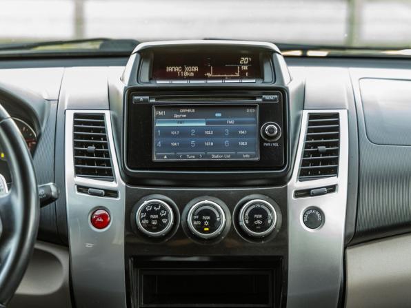 Mitsubishi Pajero Sport II Рестайлинг с пробегом 2014 года, цена 2 048 000 рублей, 129368 км, внедорожник, Автокод Объявления