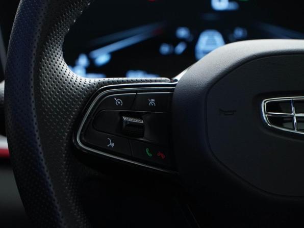 Geely Coolray I Рестайлинг с пробегом 2024 года, цена 2 179 444 рубля, 18882 км, внедорожник, Автокод Объявления