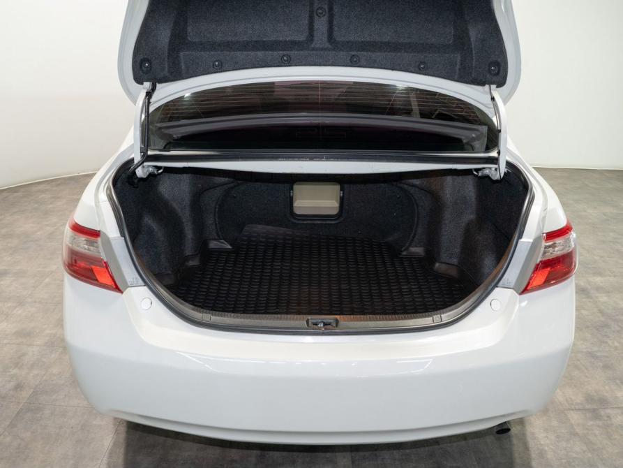 Toyota Camry VI (XV40) Рестайлинг Чита  - изображение 16