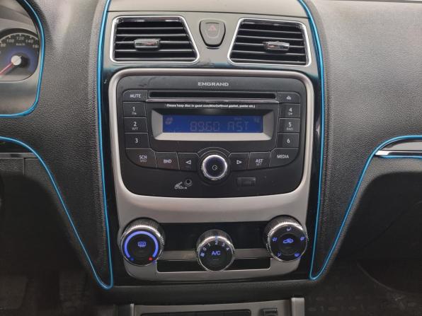 Geely Emgrand EC7 с пробегом 2013 года, цена 379 000 рублей, 194498 км, хэтчбек, Автокод Объявления