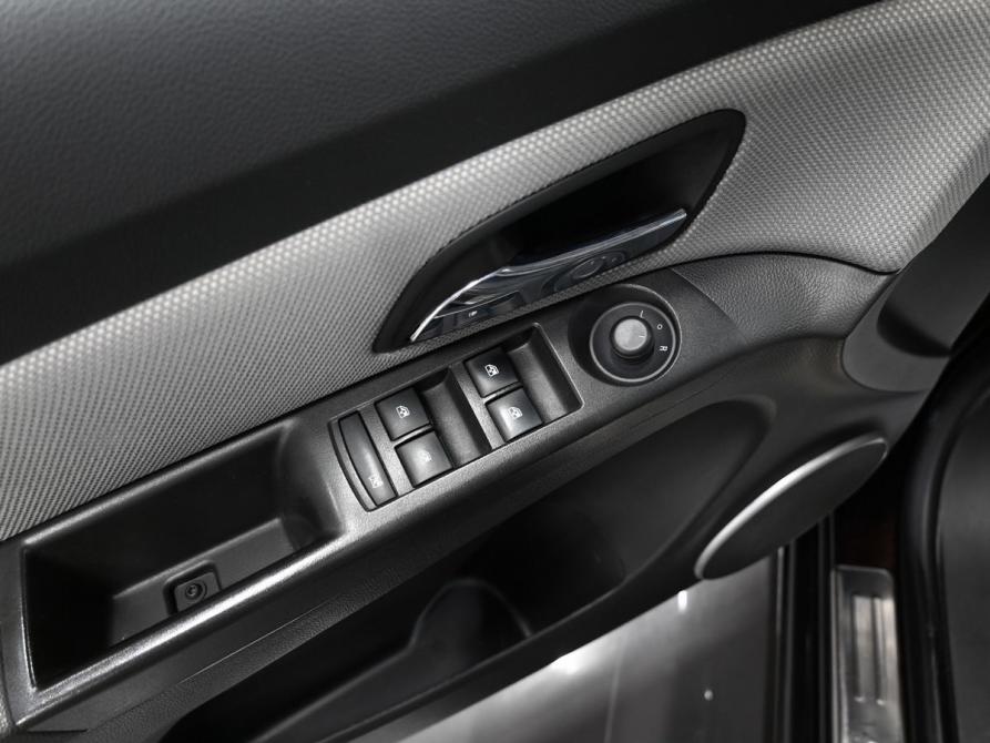 Chevrolet Cruze I Рестайлинг Тверь  - изображение 16