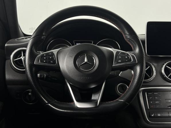 Mercedes-Benz GLA I (X156) с пробегом 2016 года, цена 2 080 900 рублей, 108520 км, внедорожник, Автокод Объявления