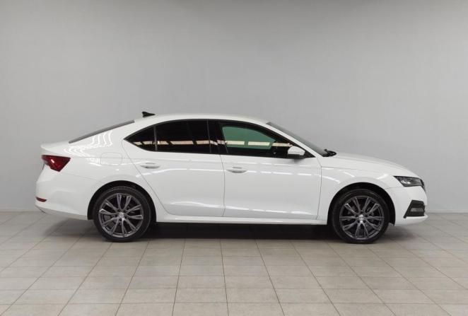 Skoda Octavia III (A7) Рестайлинг с пробегом 2020 года, цена 2 000 000 рублей, 129812 км, универсал, Автокод Объявления