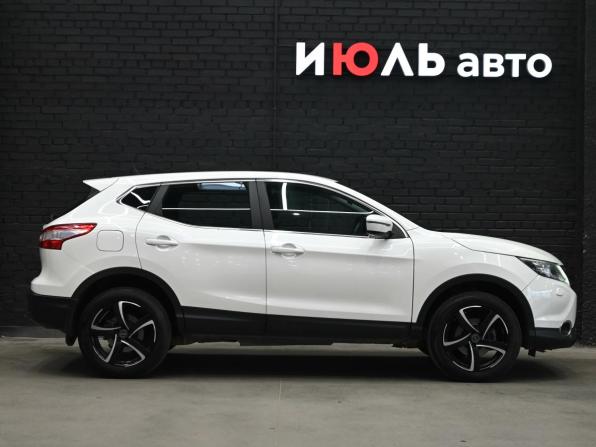 Nissan Qashqai II с пробегом 2014 года, цена 1 460 000 рублей, 179577 км, внедорожник, Автокод Объявления