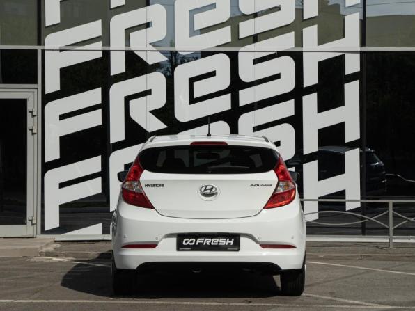 Hyundai Solaris I Рестайлинг с пробегом 2014 года, цена 911 000 рублей, 152858 км, хэтчбек, Автокод Объявления