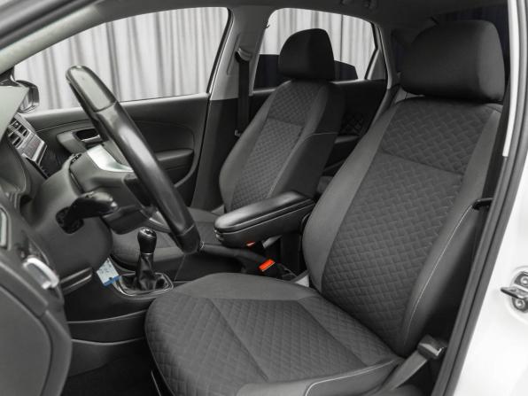 Volkswagen Polo V Рестайлинг с пробегом 2018 года, цена 1 240 000 рублей, 175000 км, седан, Автокод Объявления