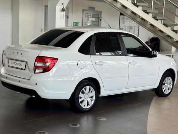 Lada (ВАЗ) Granta I Рестайлинг с пробегом 2022 года, цена 790 000 рублей, 18000 км, седан, Автокод Объявления