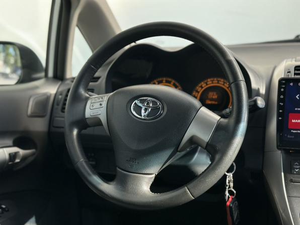 Toyota Auris I с пробегом 2008 года, цена 580 000 рублей, 234710 км, хэтчбек, Автокод Объявления
