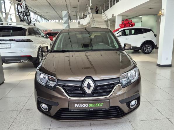 Renault Logan II Рестайлинг с пробегом 2018 года, цена 1 119 000 рублей, 62714 км, седан, Автокод Объявления