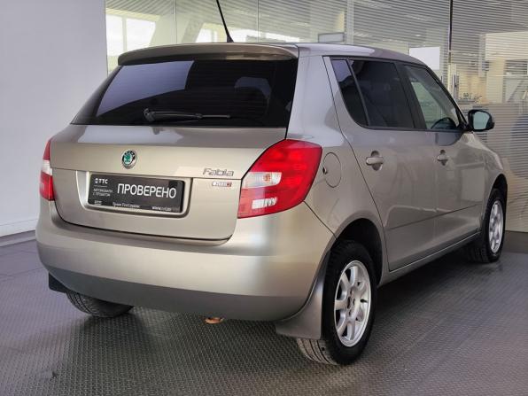 Skoda Fabia II Рестайлинг с пробегом 2012 года, цена 430 000 рублей, 223361 км, хэтчбек, Автокод Объявления