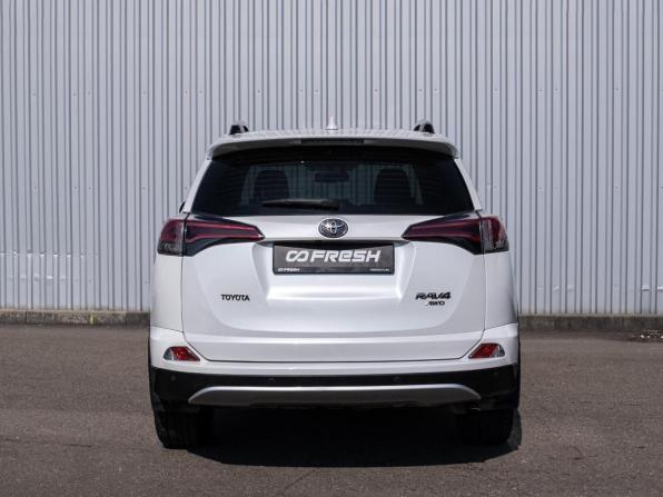Toyota RAV4 IV (XA40) Рестайлинг с пробегом 2019 года, цена 2 399 000 рублей, 87225 км, внедорожник, Автокод Объявления