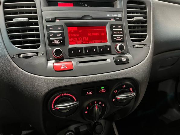 Kia Rio II Рестайлинг с пробегом 2009 года, цена 540 000 рублей, 233600 км, седан, Автокод Объявления