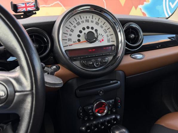 Mini Hatch II (R56) Рестайлинг с пробегом 2012 года, цена 890 000 рублей, 153500 км, хэтчбек, Автокод Объявления