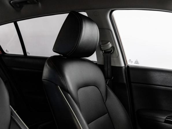 Kia Sportage IV Рестайлинг с пробегом 2021 года, цена 2 891 295 рублей, 63303 км, внедорожник, Автокод Объявления