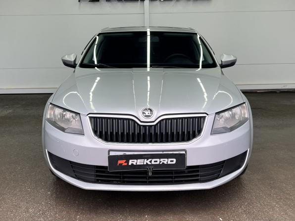 Skoda Octavia III (A7) с пробегом 2014 года, цена 1 279 000 рублей, 299850 км, лифтбек, Автокод Объявления