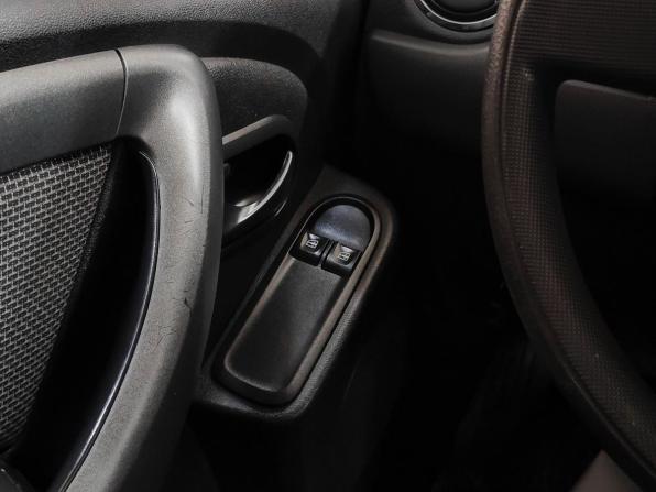 Renault Duster I Рестайлинг с пробегом 2018 года, цена 1 338 700 рублей, 111702 км, внедорожник, Автокод Объявления