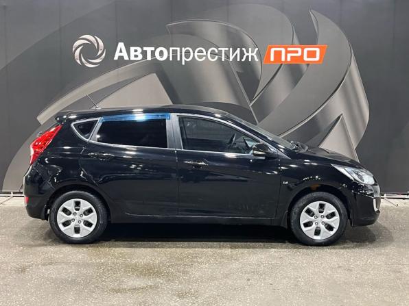Hyundai Solaris I с пробегом 2011 года, цена 595 000 рублей, 171918 км, хэтчбек, Автокод Объявления