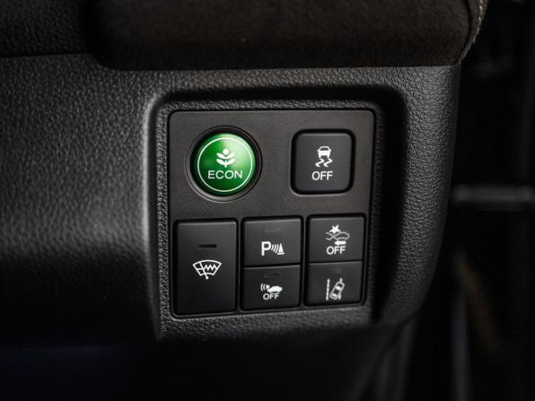 Honda Vezel I Рестайлинг с пробегом 2019 года, цена 1 790 000 рублей, 100647 км, внедорожник, Автокод Объявления