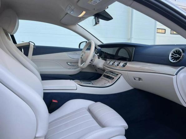 Mercedes-Benz E-Класс V (W213 S213 C238) Рестайлинг с пробегом 2021 года, цена 5 479 000 рублей, 32000 км, купе, Автокод Объявления