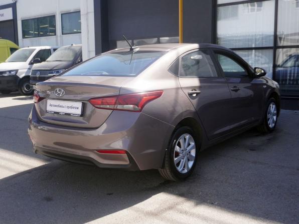 Hyundai Solaris II с пробегом 2018 года, цена 1 394 000 рублей, 73515 км, седан, Автокод Объявления