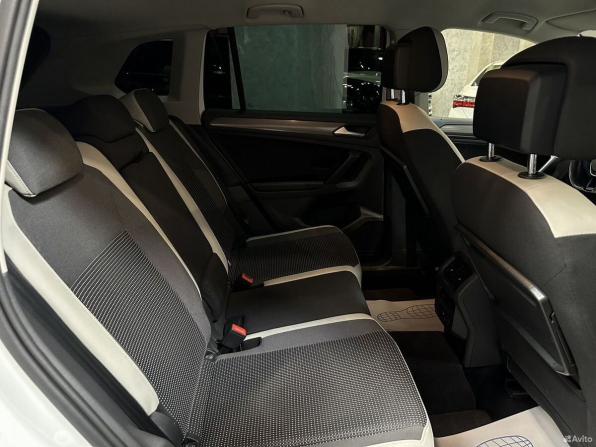 Volkswagen Tiguan II с пробегом 2020 года, цена 2 695 000 рублей, 104045 км, внедорожник, Автокод Объявления