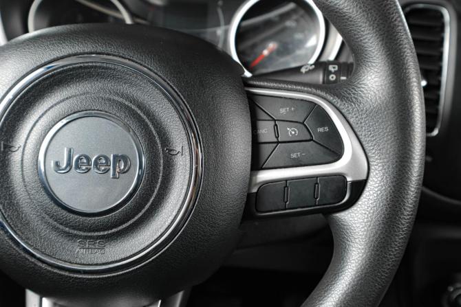 Jeep Compass II с пробегом 2018 года, цена 2 149 000 рублей, 117000 км, внедорожник, Автокод Объявления