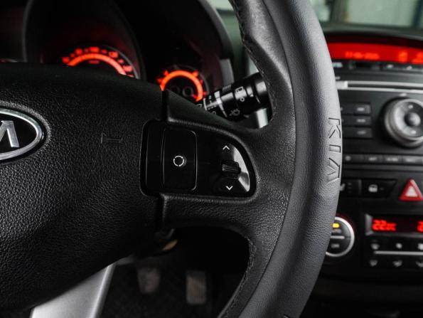 Kia Ceed I Рестайлинг с пробегом 2011 года, цена 679 000 рублей, 274552 км, хэтчбек, Автокод Объявления