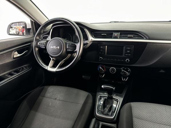 Kia Rio IV Рестайлинг с пробегом 2022 года, цена 1 490 000 рублей, 125908 км, хэтчбек, Автокод Объявления