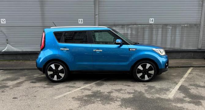 Kia Soul II Рестайлинг с пробегом 2018 года, цена 1 419 000 рублей, 170561 км, хэтчбек, Автокод Объявления