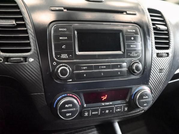 Kia Cerato III с пробегом 2014 года, цена 990 000 рублей, 268213 км, седан, Автокод Объявления