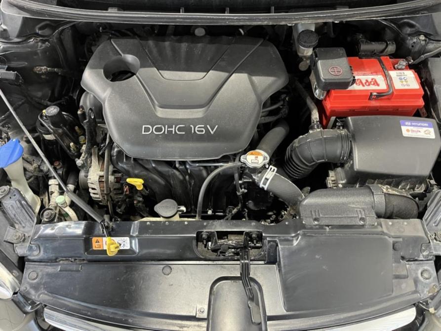 Hyundai Elantra V (MD) Рестайлинг Курск  - изображение 19
