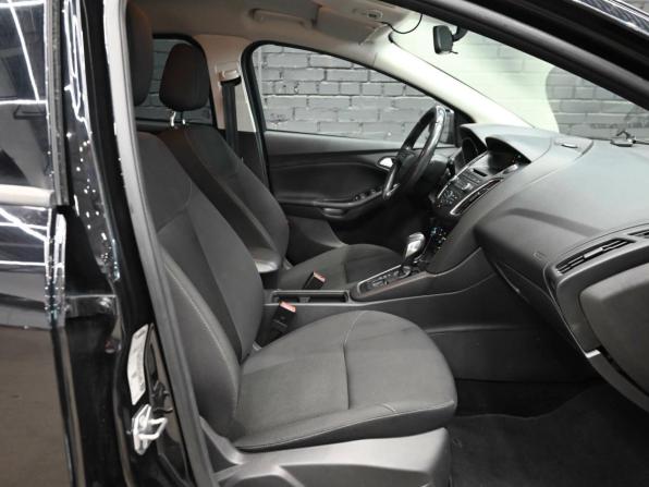 Ford Focus III Рестайлинг с пробегом 2017 года, цена 1 200 000 рублей, 72289 км, хэтчбек, Автокод Объявления