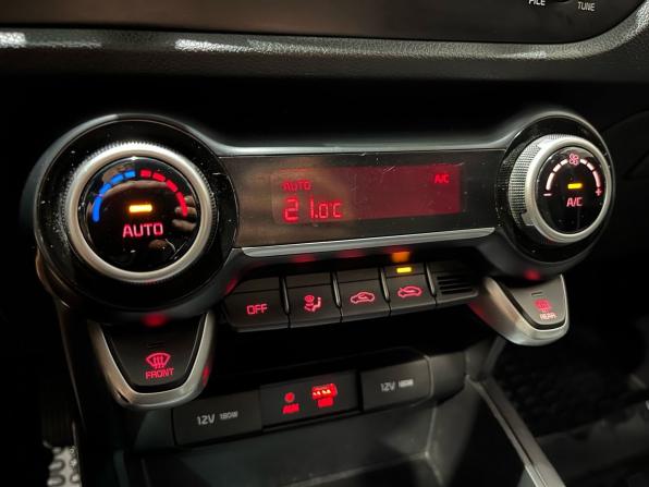 Kia Rio IV с пробегом 2020 года, цена 1 367 000 рублей, 129419 км, седан, Автокод Объявления