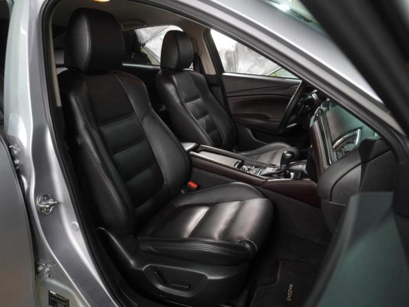 Mazda 6 III (GJ) Рестайлинг с пробегом 2016 года, цена 1 699 000 рублей, 168382 км, седан, Автокод Объявления