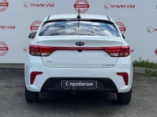 Kia Rio IV с пробегом 2018 года, цена 1 289 000 рублей, 161176 км, седан, Автокод Объявления