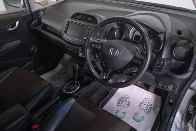 Honda Fit Shuttle I с пробегом 2011 года, цена 999 000 рублей, 138300 км, универсал, Автокод Объявления