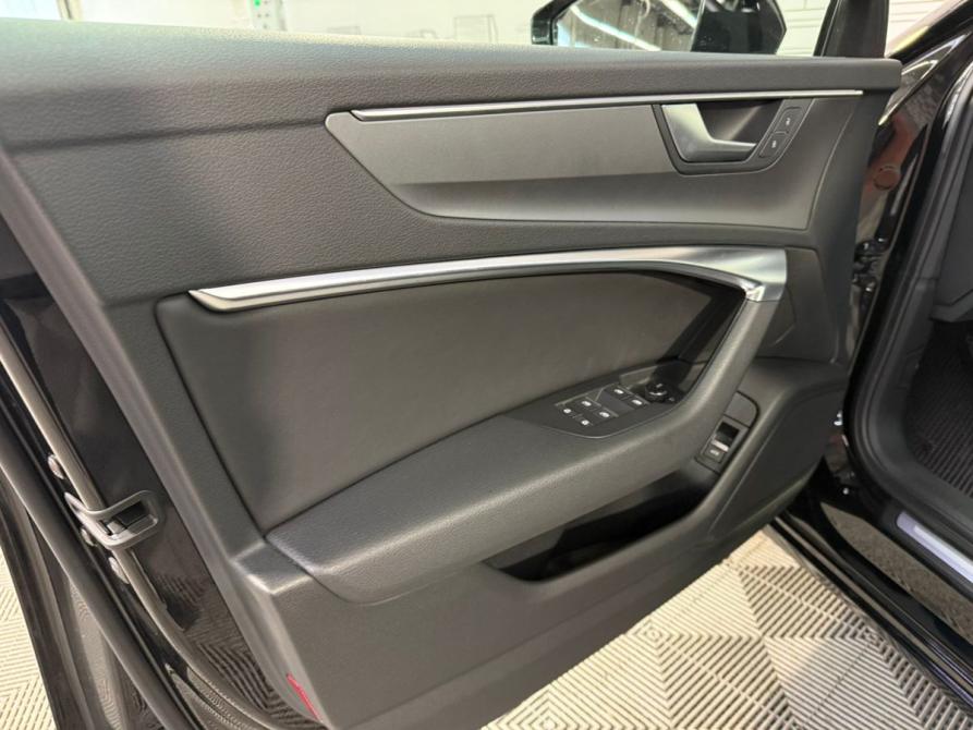 Audi A6 V (C8) Москва  - изображение 12