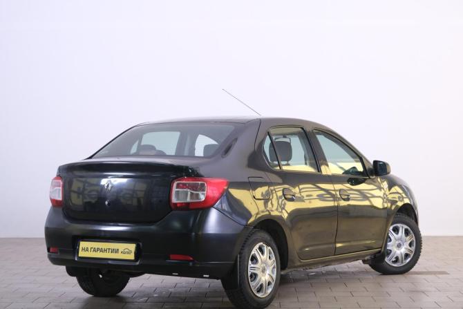 Renault Logan II с пробегом 2016 года, цена 689 000 рублей, 108000 км, седан, Автокод Объявления