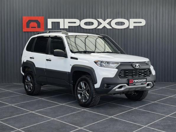 Lada (ВАЗ) Niva Travel I с пробегом 2021 года, цена 1 057 000 рублей, 27995 км, внедорожник, Автокод Объявления