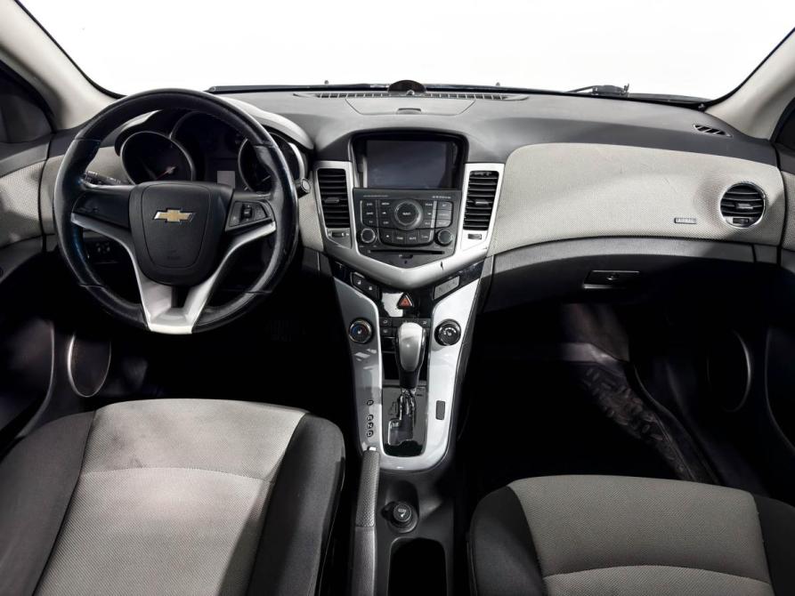 Chevrolet Cruze I Санкт-Петербург  - изображение 15