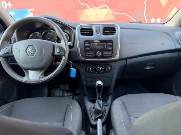 Renault Sandero II с пробегом 2018 года, цена 964 000 рублей, 74600 км, хэтчбек, Автокод Объявления