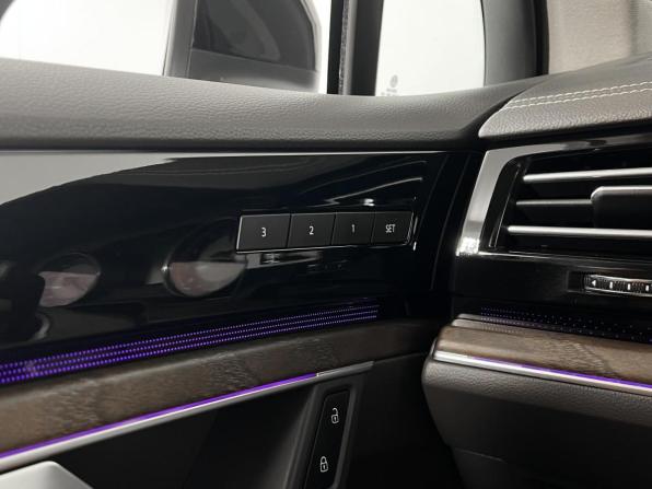 Volkswagen Touareg III с пробегом 2018 года, цена 4 494 900 рублей, 145573 км, внедорожник, Автокод Объявления