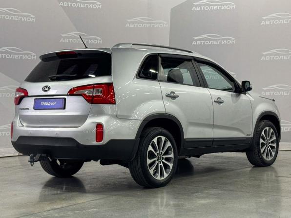 Kia Sorento II Рестайлинг с пробегом 2014 года, цена 1 399 000 рублей, 168000 км, внедорожник, Автокод Объявления