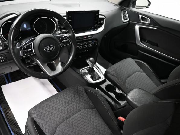 Kia Ceed III с пробегом 2021 года, цена 2 095 000 рублей, 95363 км, универсал, Автокод Объявления